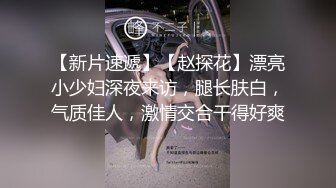 小龟龟在哪-小渣女，这装扮粉死人，实在是诱惑，跳蛋塞进逼里开最大震动，骚哦！(1)