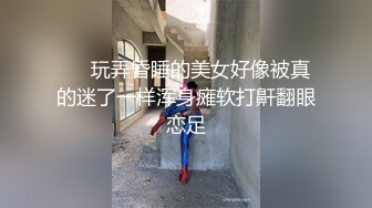 小酒窝长腿女神高挑完美身材，甜美颜神劲舞很卖力