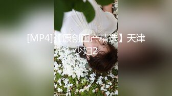 婚纱影楼TP穿白色婚纱的漂亮准新娘嘘嘘