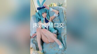 露脸漂亮小女友跪舔吃大棒棒 吐着舌头翘着屁股等我射她口里 口活堪比专业