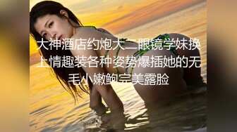 哺乳期的小少妇露脸奶子大，性饥渴逼逼水又多